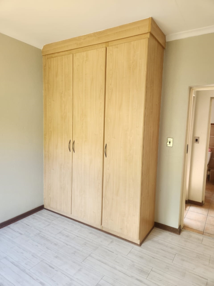 3 Bedroom Property for Sale in Azalea Park North West